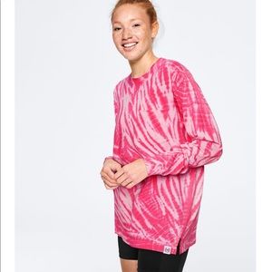 VS Pink Long Sleeve Campus Tee